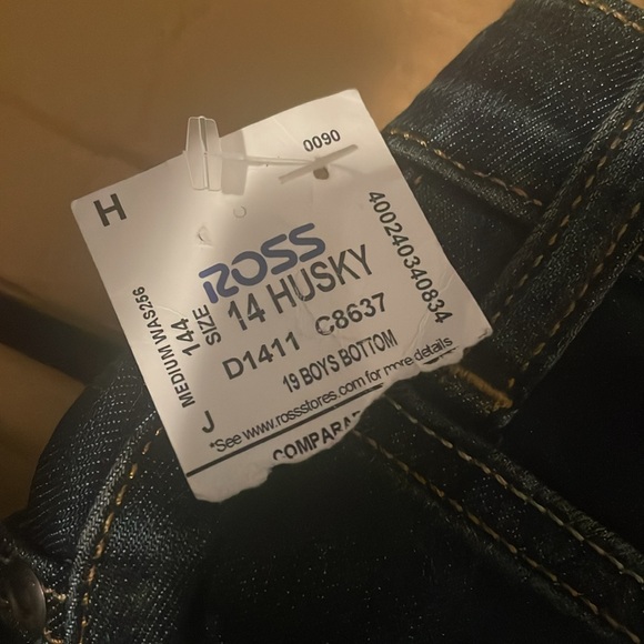 Pants - Picture 8 of 11